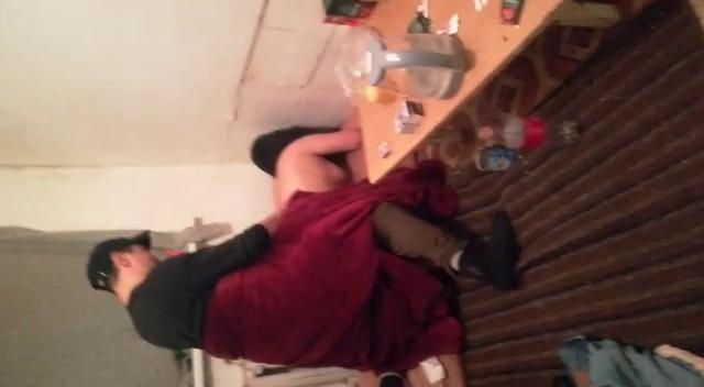 На стройке ебет казашку свою помощницу на стройке кз секс